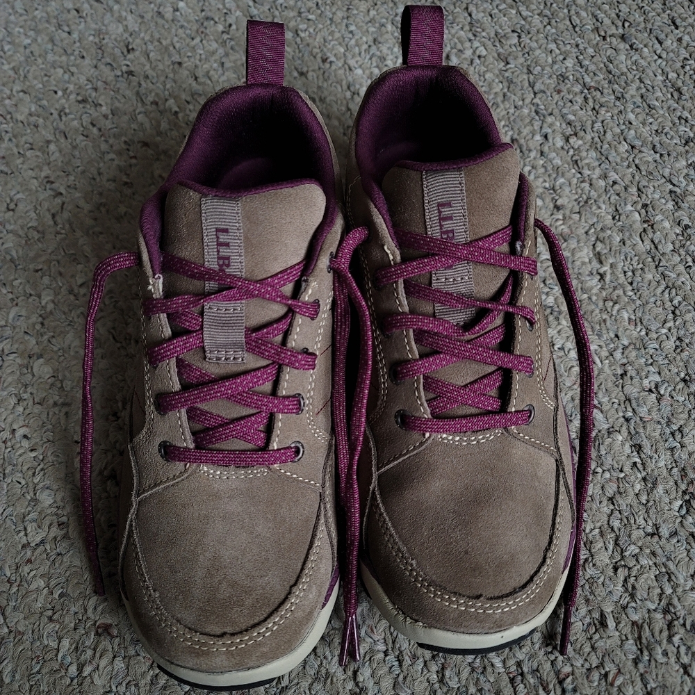 L.L. Bean BeanSport Suede Casual Sneakers Size 7 Medium